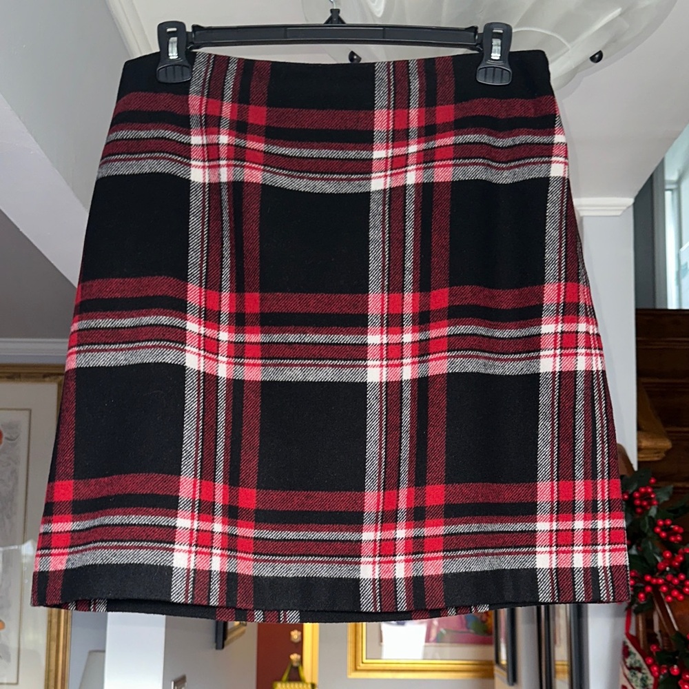 🎤 Talbots Red and Black Plaid Pencil Skirt Sz 10